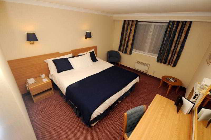 Holiday Inn Cardiff North M4 Jct 32, An Ihg Hotel Habitación foto